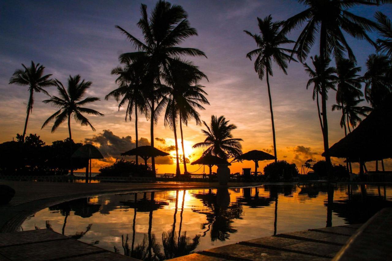 Five Palms Bwejuu Hotel Exterior photo