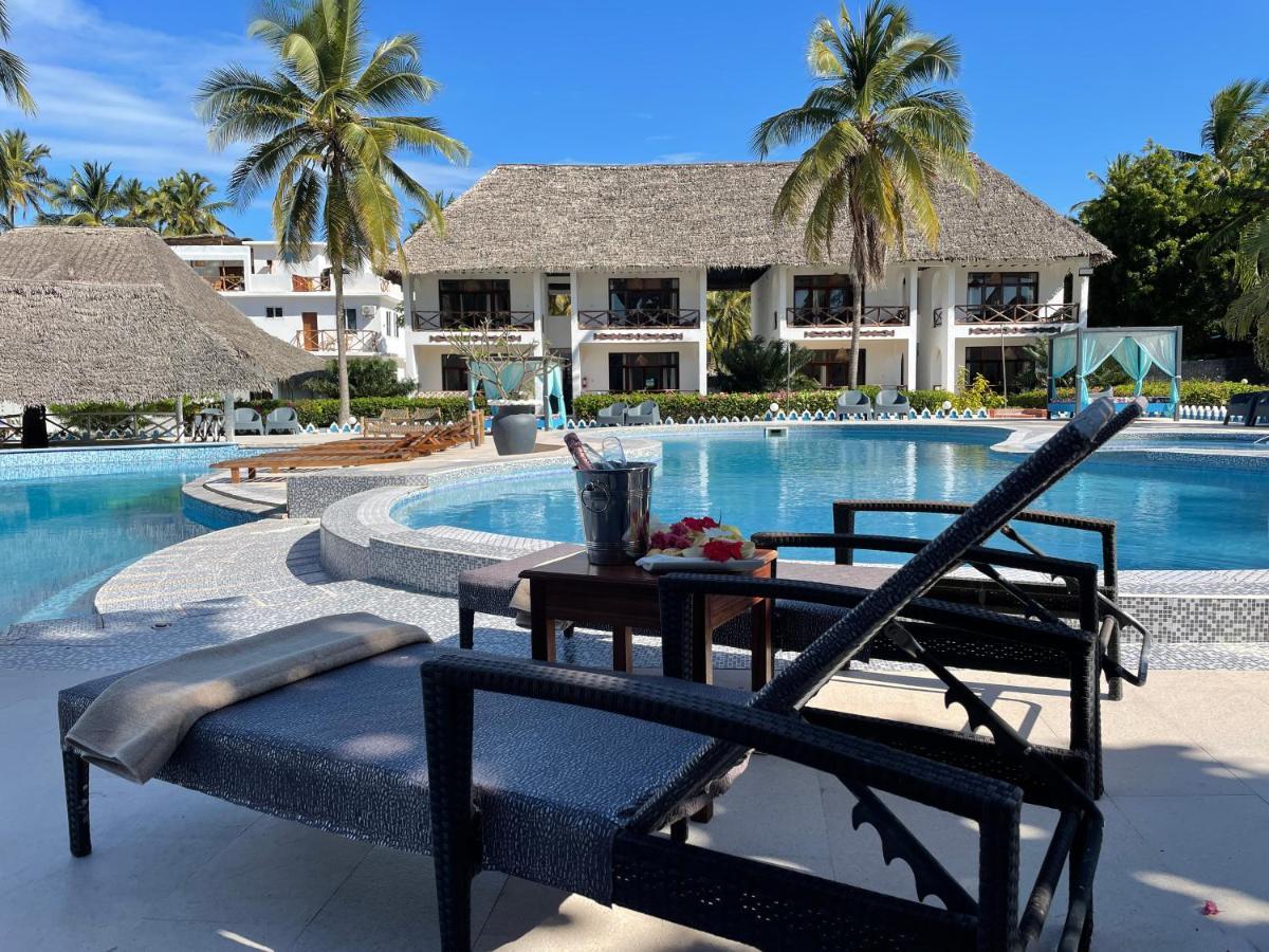 Five Palms Bwejuu Hotel Exterior photo